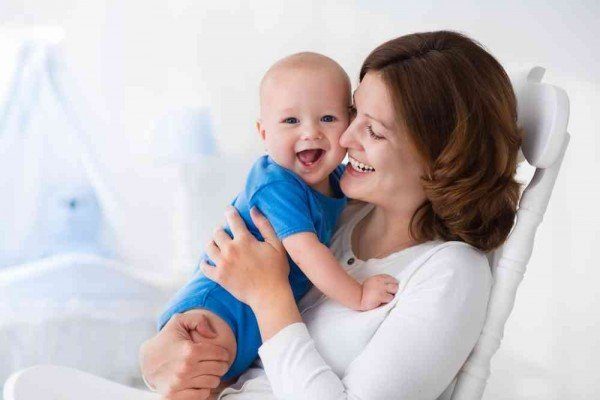 What are the benefits of singing to your baby?