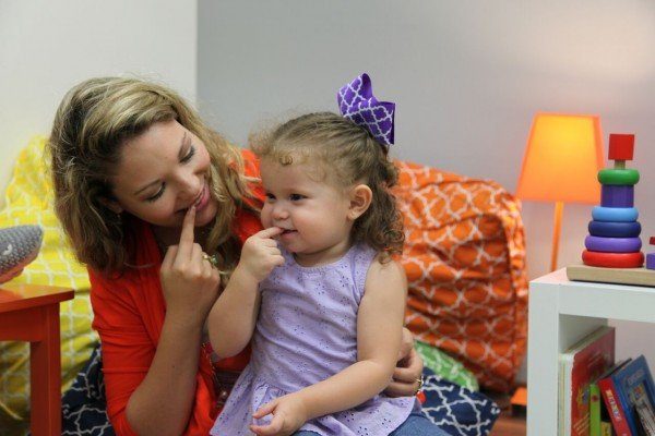 How can I use baby sign language with my baby?