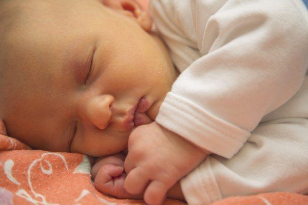 What causes Jaundice in babies and What to do?