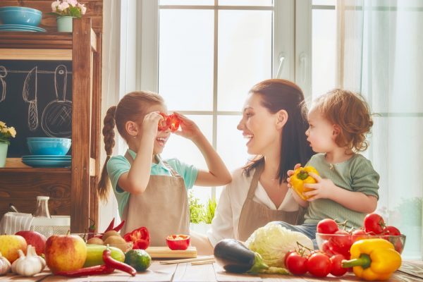 5 Feeding facts: What should parents know?
