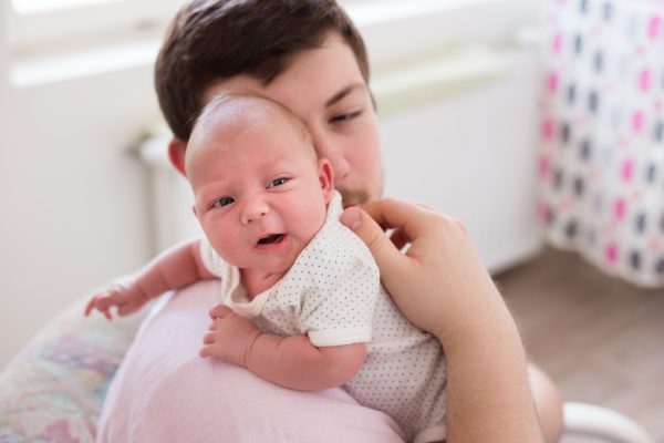 A guide to understand my baby’s burping and spitting up