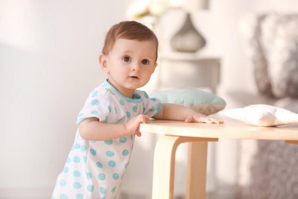 When do babies stand up? – Part 2