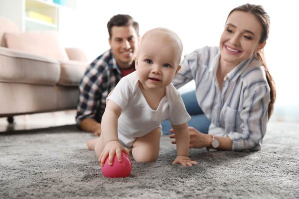 When Do Babies Crawl? – A Guide to Crawling