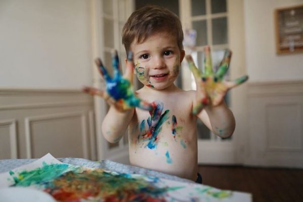 Help Your Child Learn Colors With These 4 Activities!