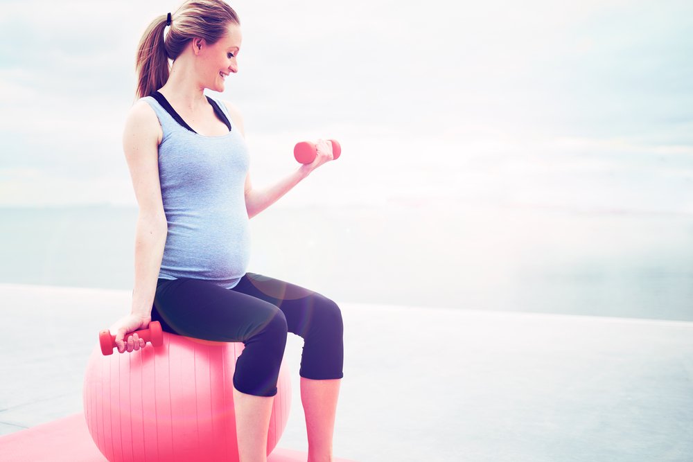 pregnant woman doing exercise