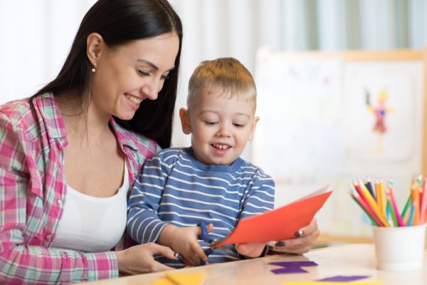 How to foster fine motor skills using scissors?