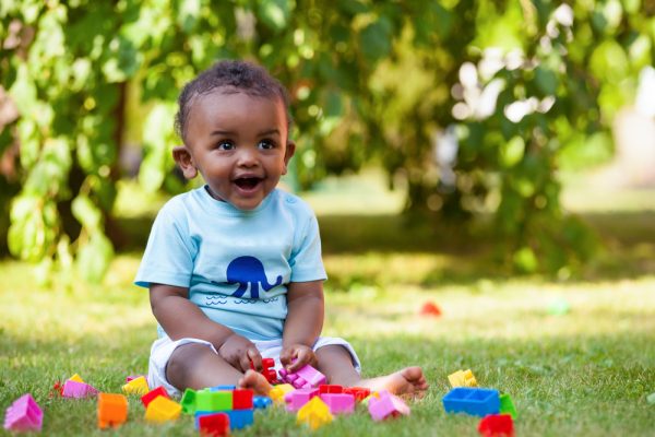 Developing tiny hands and fingers with blocks