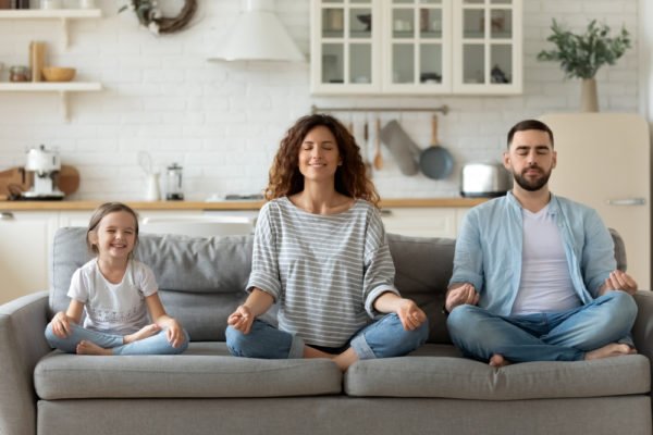 5 quick tips to keep calm in quarantine