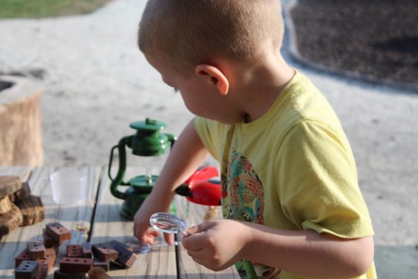10 tips to encourage your child to learn at home during summer