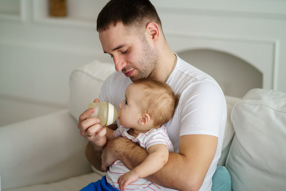 Bottle Feeding Positions Kinedu Blog