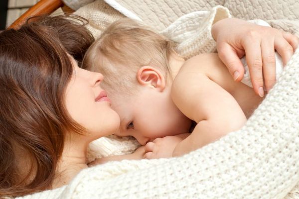 How to Burp a Baby — 3 Positions That Work