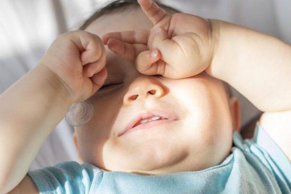 Do babies sleep more when teething?